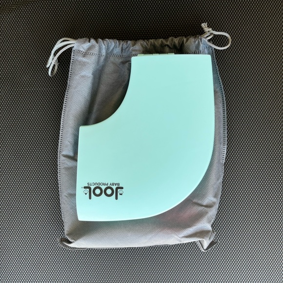 Jool Baby Folding Travel Potty Seat for Toddlers - Picture 2 of 2
